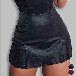 Elegant Black Faux Leather Mini Skirt